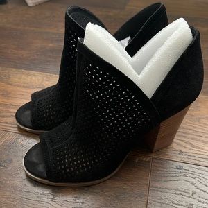 Women’s Shoes